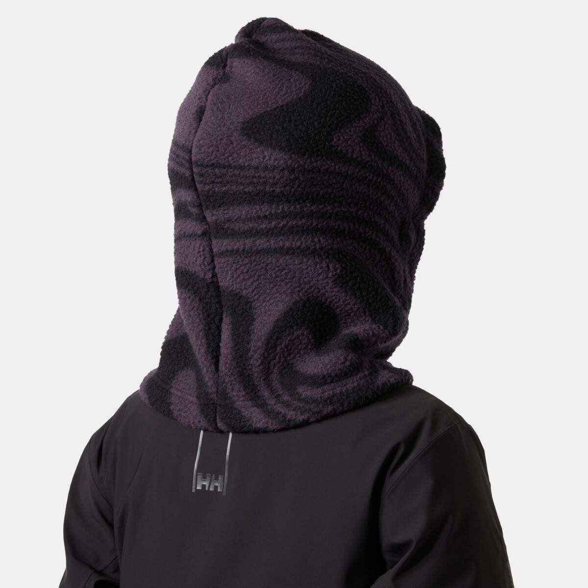 Helly Hansen Kukla přes helmu Overhelmet hood - black grape swirl aop