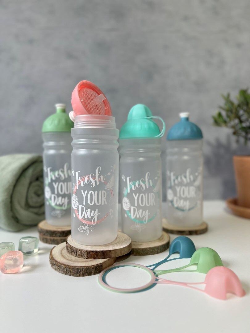 ZDRAVÁ LAHEV® ZDRAVÁ LAHEV 0,7l Fresh 2v1 se sítkem tyrkysová